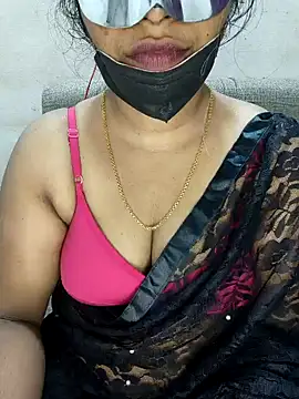 Snapshot of Malluivaniya chatting on December 2024 06:54:02 PM Malluivaniya online show from December 2024 06:54:02 PM