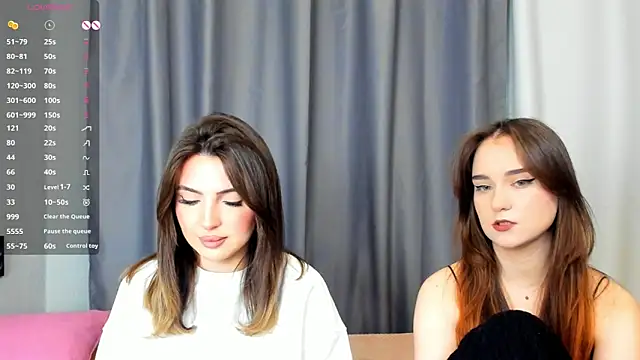 Snapshot of AnnaTeona chatting on December 2024 06:33:02 AM AnnaTeona online show from December 2024 06:33:02 AM