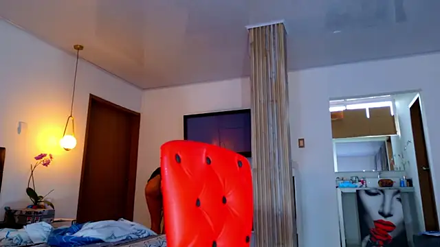 SQUIRT4UMEGAN online show from December 2025 12:00:02 PM