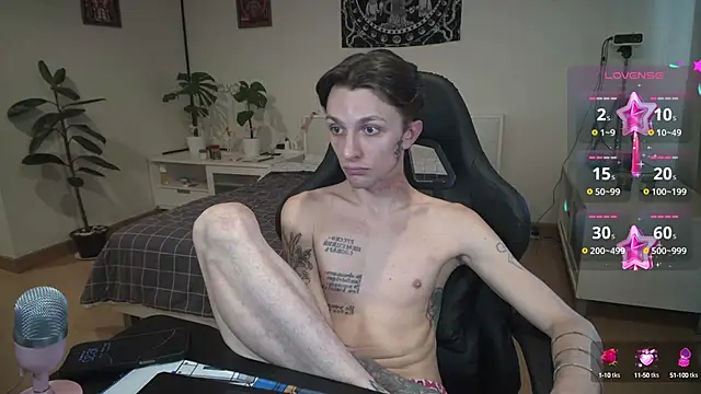 Snapshot of Tima_Lexikov_ chatting on December 2024 09:33:02 AM Tima Lexikov online show from December 2024 09:33:02 AM