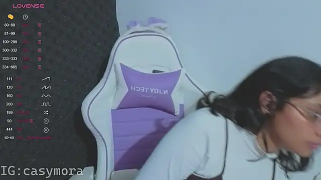 Snapshot of Cuteprincess21 chatting on January 2026 01:55:02 AM Cuteprincess21 online show from January 2026 01:55:02 AM