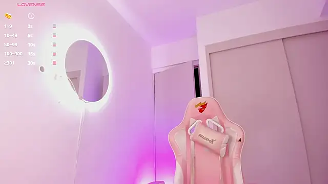 mia yourmommy online show from November 2025 03:27:01 AM