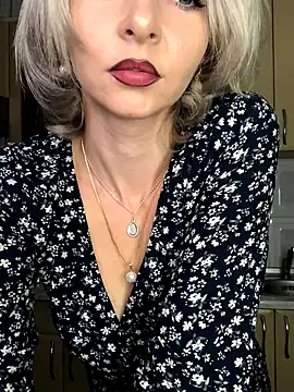 Kristina03 online show from November 2025 09:37:02 PM