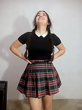 Ak0712  online show from October 2025 04:57:01 PM