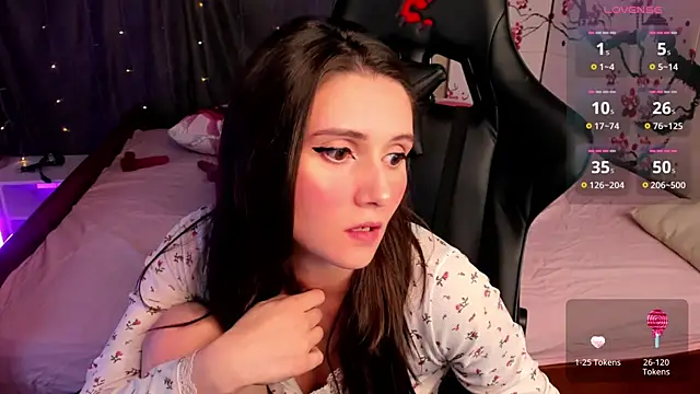 Michel Momsen online show from April 2026 12:10:01 PM