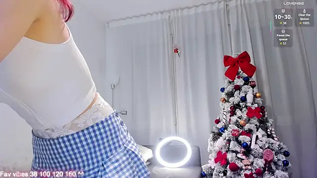 Snapshot of elizziMeiko__ chatting on December 2025 04:52:01 AM elizziMeiko online show from December 2025 04:52:01 AM