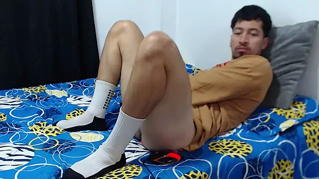 Snapshot of darekgates chatting on February 2026 03:55:01 PM darekgates online show from February 2026 03:55:01 PM