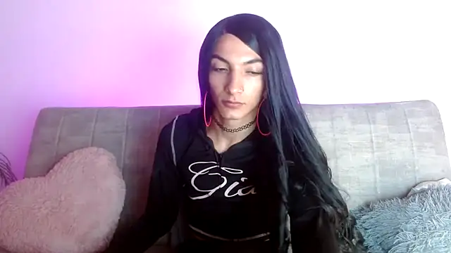 Snapshot of Katty_fox69 chatting on June 2026 04:39:01 AM Katty fox69 online show from June 2026 04:39:01 AM