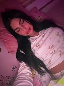 Snapshot of CabrioCabrio chatting on March 2026 10:45:01 PM CabrioCabrio online show from March 2026 10:45:01 PM