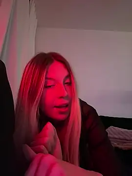 Snapshot of VeraSerephina chatting on March 2025 12:08:01 AM VeraSerephina online show from March 2025 12:08:01 AM