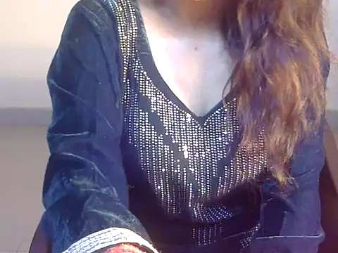 Snapshot of Lusty_Wife1 chatting on January 2025 05:24:01 PM Lusty Wife1 online show from January 2025 05:24:01 PM