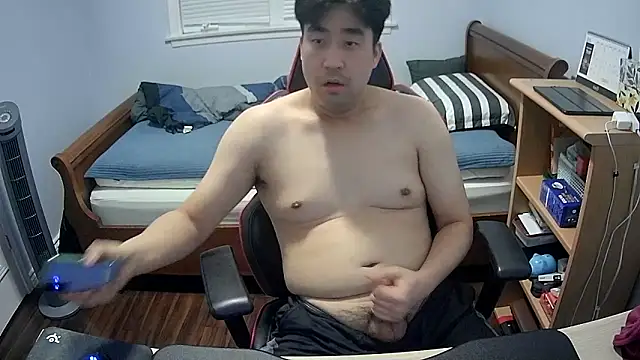 Koreanboy171 online show from March 2026 04:20:01 AM