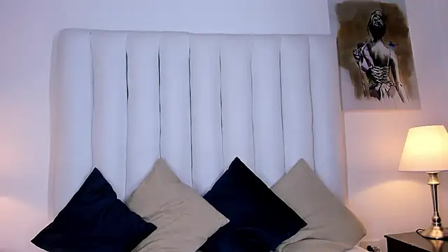 Violet queen20 online show from November 2025 12:00:02 PM