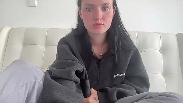 mariemelissah online show from December 2025 12:14:02 PM