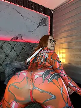 vanesaa blake online show from February 2025 02:04:01 AM