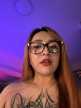 vanesaa blake online show from December 2025 03:35:02 AM