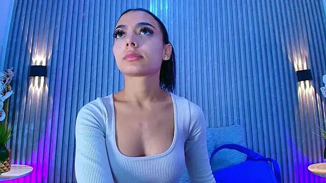 SHANONCLARK online show from April 2026 07:08:02 PM