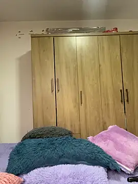 Lady  Pink online show from March 2026 11:16:02 AM