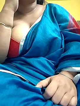 flamingoss online show from April 2026 08:33:02 PM