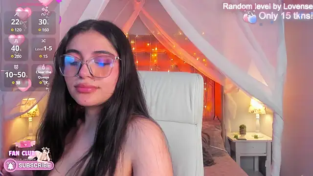 Snapshot of Ellie_Jhonson__ chatting on January 2025 04:12:01 PM Ellie Jhonson online show from January 2025 04:12:01 PM