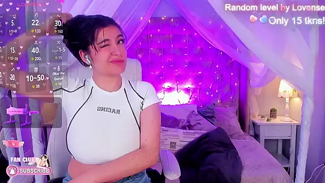 Snapshot of Ellie_Jhonson__ chatting on March 2025 02:59:02 PM Ellie Jhonson online show from March 2025 02:59:02 PM