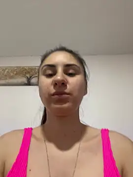 Snapshot of JenniferEdith chatting on July 2026 05:21:02 AM JenniferEdith online show from July 2026 05:21:02 AM