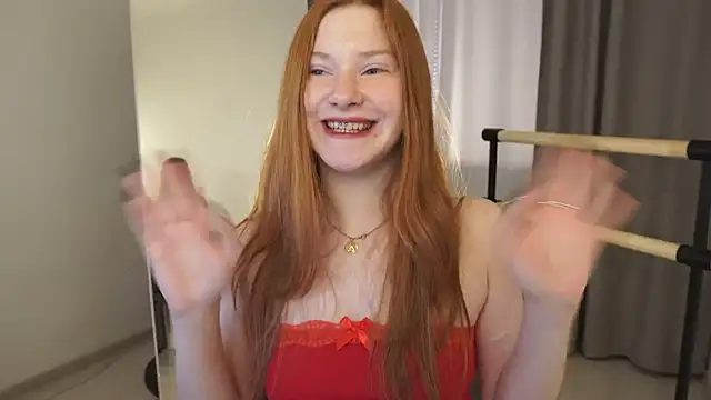 FiaMoor online show from November 2025 11:38:02 AM