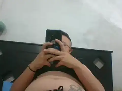 Snapshot of EdenJupiter chatting on September 2025 07:28:02 PM EdenJupiter online show from September 2025 07:28:02 PM