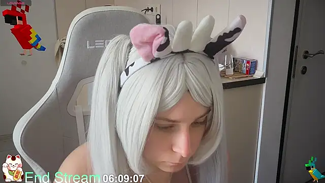 ShiroiFubuki online show from June 2026 09:12:02 AM