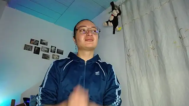 monkeywillwhite online show from February 2026 03:02:02 AM