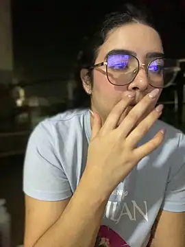 Lia flowers online show from January 2025 04:50:01 AM