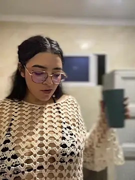 Lia flowers online show from February 2025 05:26:01 AM