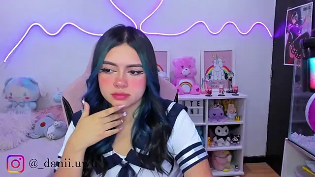 CuteDani  online show from September 2025 09:53:02 AM