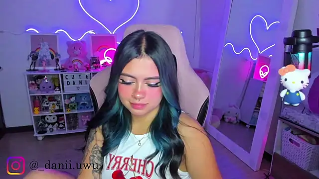 CuteDani  online show from February 2026 08:52:01 AM