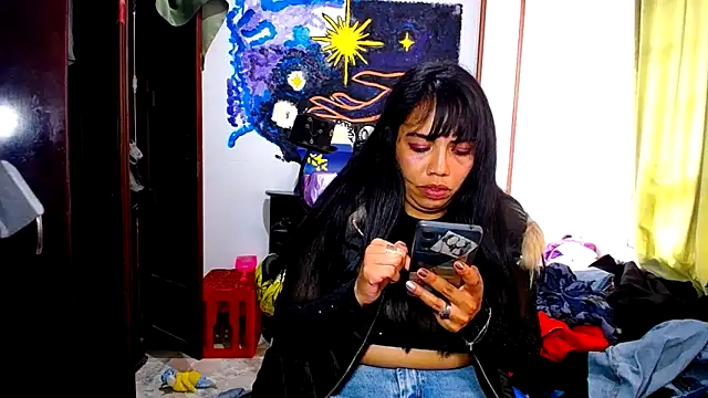AmaraRoberts420 online show from June 2026 04:21:02 PM