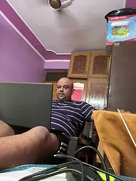 Snapshot of Dick_6inches chatting on April 2026 08:31:02 AM Dick 6inches online show from April 2026 08:31:02 AM