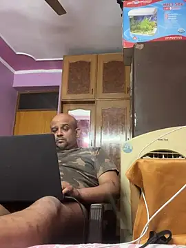 Snapshot of Dick_6inches chatting on May 2026 03:17:01 PM Dick 6inches online show from May 2026 03:17:01 PM