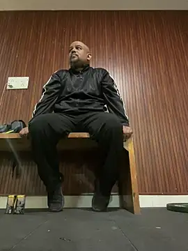 Dick 6inches online show from July 2026 12:40:01 AM