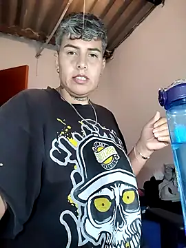 Yessi rousse online show from April 2026 09:02:01 AM