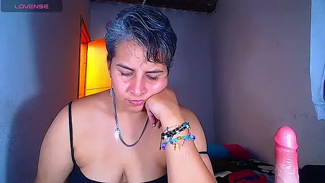 Snapshot of Yessi_rousse chatting on July 2026 06:54:01 PM Yessi rousse online show from July 2026 06:54:01 PM