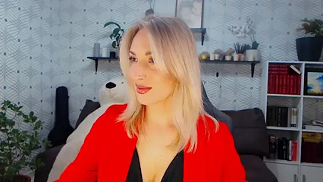 MillaXQueen online show from March 2026 02:46:02 PM