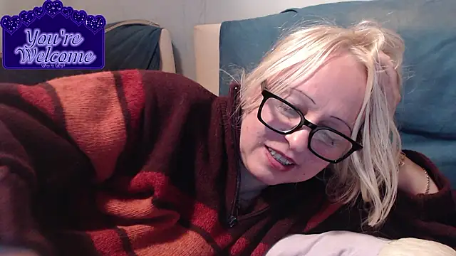 Snapshot of martachatte chatting on March 2026 09:31:01 PM martachatte online show from March 2026 09:31:01 PM