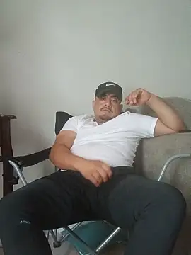 hungpenis210 online show from June 2026 04:07:01 PM