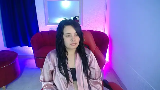 Snapshot of nathaly_low1 chatting on June 2026 12:06:02 PM nathaly low1 online show from June 2026 12:06:02 PM