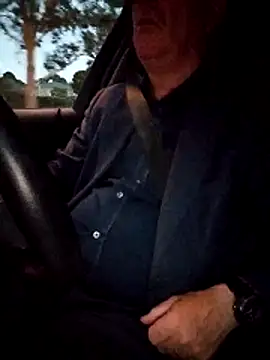 stiffandlubedxh online show from March 2026 08:12:01 PM