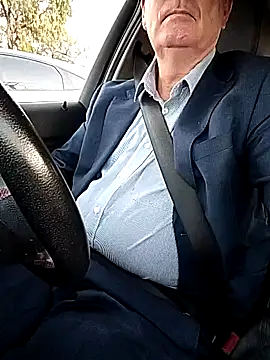 stiffandlubedxh online show from April 2026 09:28:01 PM