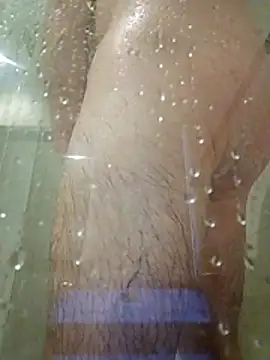 Snapshot of stiffandlubed@xh chatting on April 2026 10:12:02 PM stiffandlubedxh online show from April 2026 10:12:02 PM