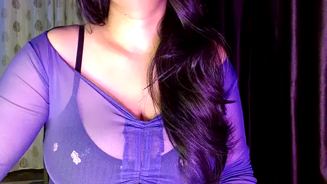 janifer001 online show from March 2026 12:23:02 AM