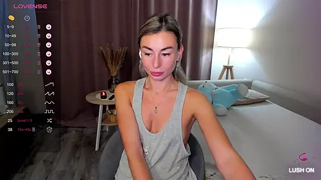 DannaEvan online show from December 2024 03:37:02 AM