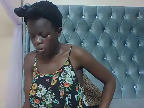 Snapshot of Sexy_Chocolate_Babe chatting on March 2025 12:11:02 AM Sexy Chocolate Babe online show from March 2025 12:11:02 AM